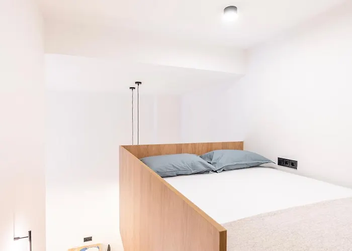 Houseloft Mondrian Campus * Salonic