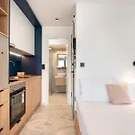Houseloft Mondrian Campus