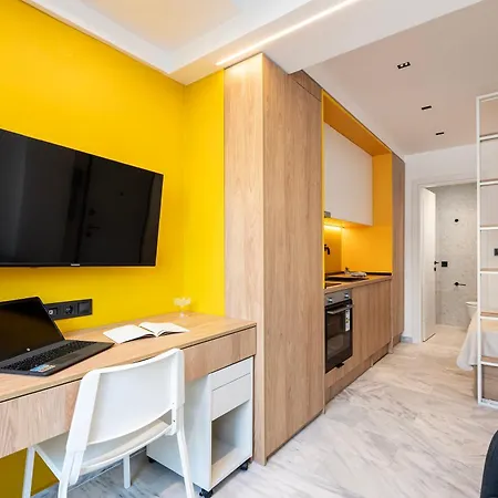 Houseloft Mondrian Campus * Thessaloniki