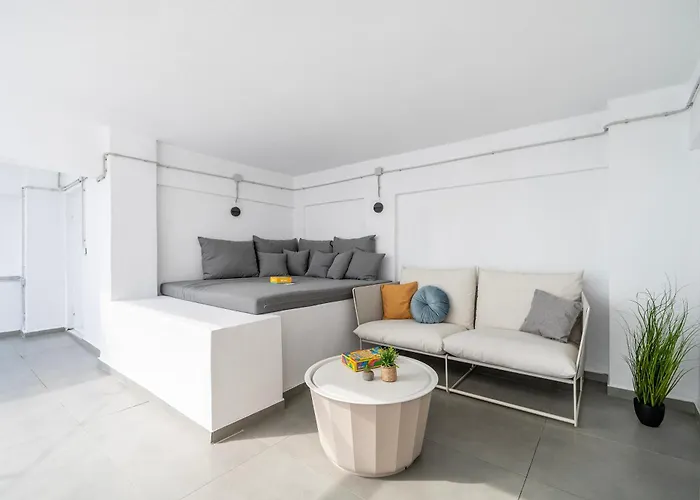 Houseloft Mondrian Campus * Thessalonique
